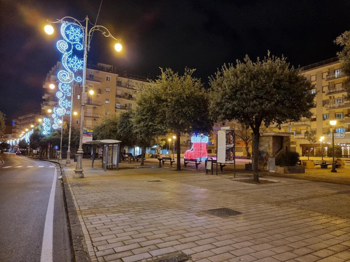 Residenza Margherita - Centralissima Salerno Exteriör bild